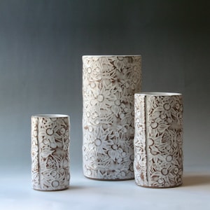 "Australische Flanell Blumenvase in ""Heath"" Erdtönen."