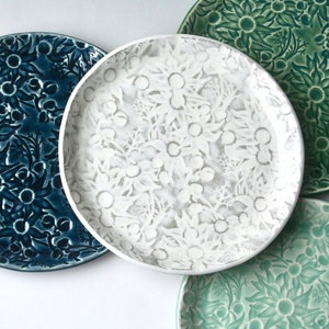 Side plate with Australian Flannel Flowers