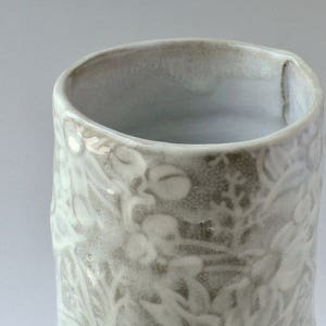 Medium vase with Flannel Flower design image 4