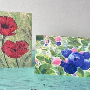 Grußkarten mit Mohnblume und Blaubeere | gefaltete 10x15 Karten und Umschläge |