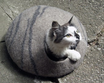 Modern Cat Cave Bed from Natural Wool, Felt Cat House Cocoon Bubble, Handmade Stylish Home Decor, Beautiful Comfy Pet Bed + GIFT cat toy