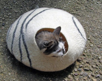 Modern Cat Cave - Handmade in Europe, Natural Color Wool, Pet Bed House, White Cat Cocoon Bed, Stylish Home Decor + Gift Cat Toy Ball