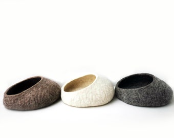 Modern Cat Cave, Dog Bed from Natural Wool, Felt Pets House Bedding, Sleeping floor Wool, Handmade Beautiful Home Decor Round Basket + GIFT