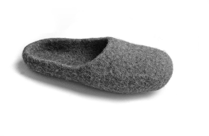 Family Slippers for Men Dark Grey Felted Wool Shoes for Dad and Son, Natural Home Clogs with Rubber or Latex Sole, Fathers Day Warm Gift image 2