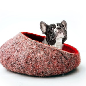 Handmade Modern Cat Cave, Dog Bed from Natural Wool, Felt Pet House Bedding, Wool Sleeping Floor, Beautiful Round Basket Home Decor + Gift
