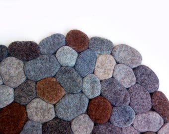 Felt Stone Wool Rug - Felted Handmade Grey Mosaic Carpet for Dog or Cat, Modern Soft Bath and Bedroom Floor Mat - Home & Living - Home decor