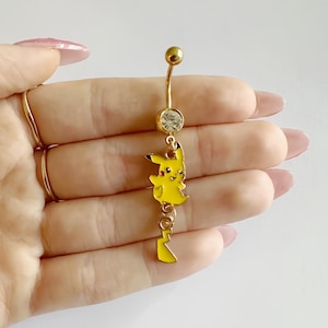 Pikachu Belly Button Ring – Yellow Gold Tone Enamel Pokemon-Inspired Dangle Navel Jewelry, Cute Gamer Girl Body Piercing, Kawaii Anime Gift