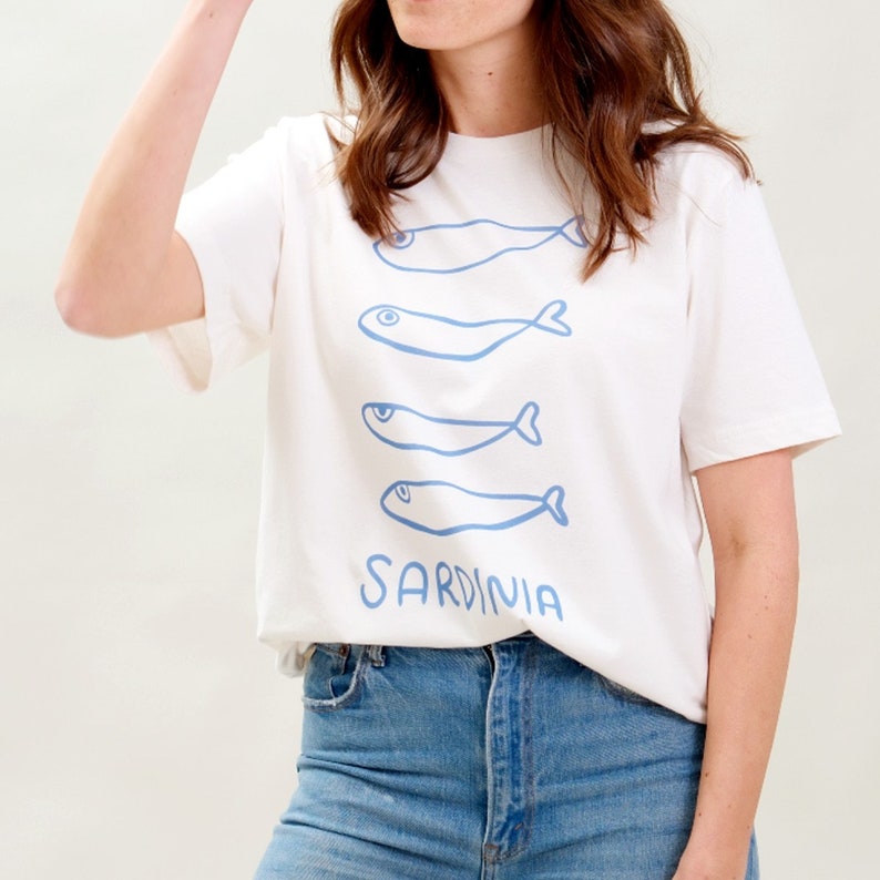 Sardines from Sardinia Unisex, Graphic Adult Tee, Vintage Inspired summer t-shirt image 4