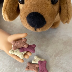 Miniature Dog Biscuit Treats Food for American Girl Doll pet 1:3