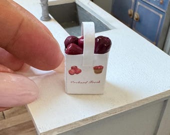 Miniatur Puppenhaus 1/2 Pick von Red Lecker Äpfel in Papiertüte in Maßstab 1:12 bjd Puppenfutter