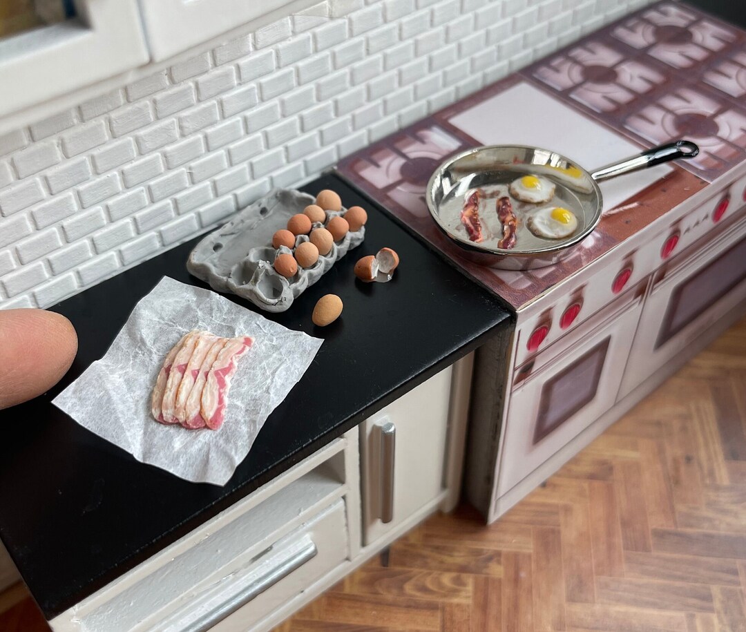 Miniature Dollhouse Bacon and Eggs Scene in 112 Scale Inch Etsy