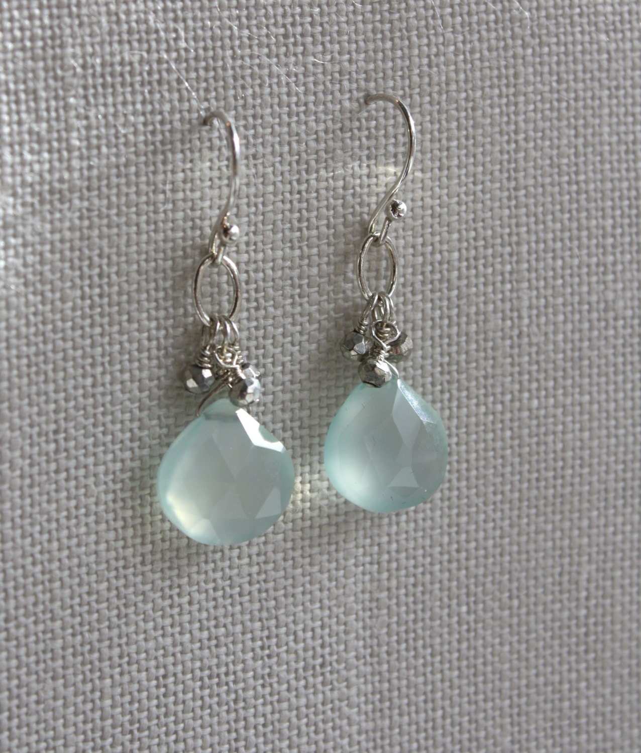 Aqua Dangle Earrings--Mint Chalcedony Drop Earrings. Bridesmaid Jewlery ...