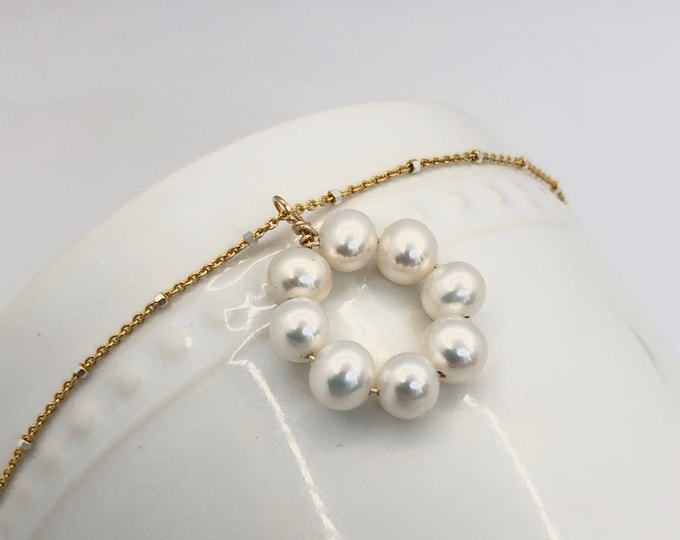 Pearl Flower Necklace | Gold or Silver