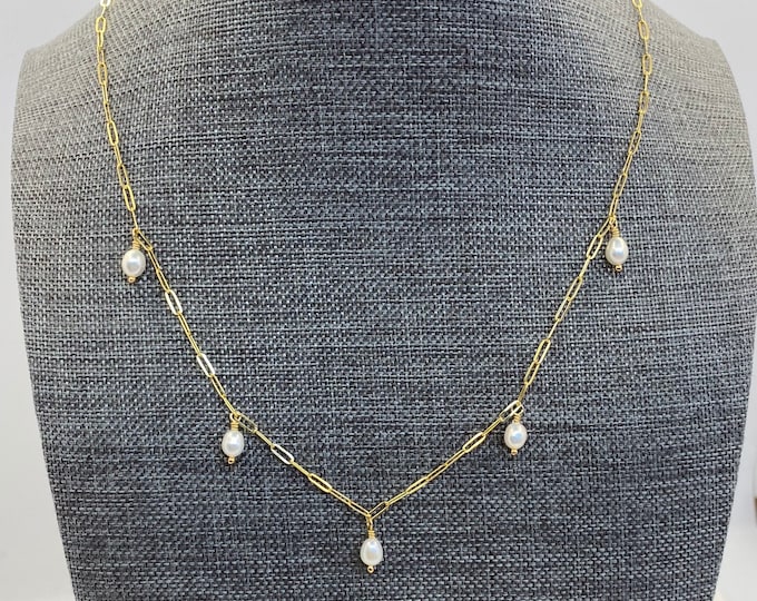 14 Karat Gold Paperclip Chain and Pearl
