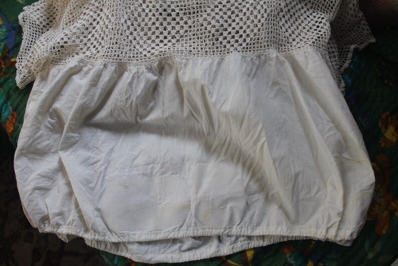 blouse with undershirt