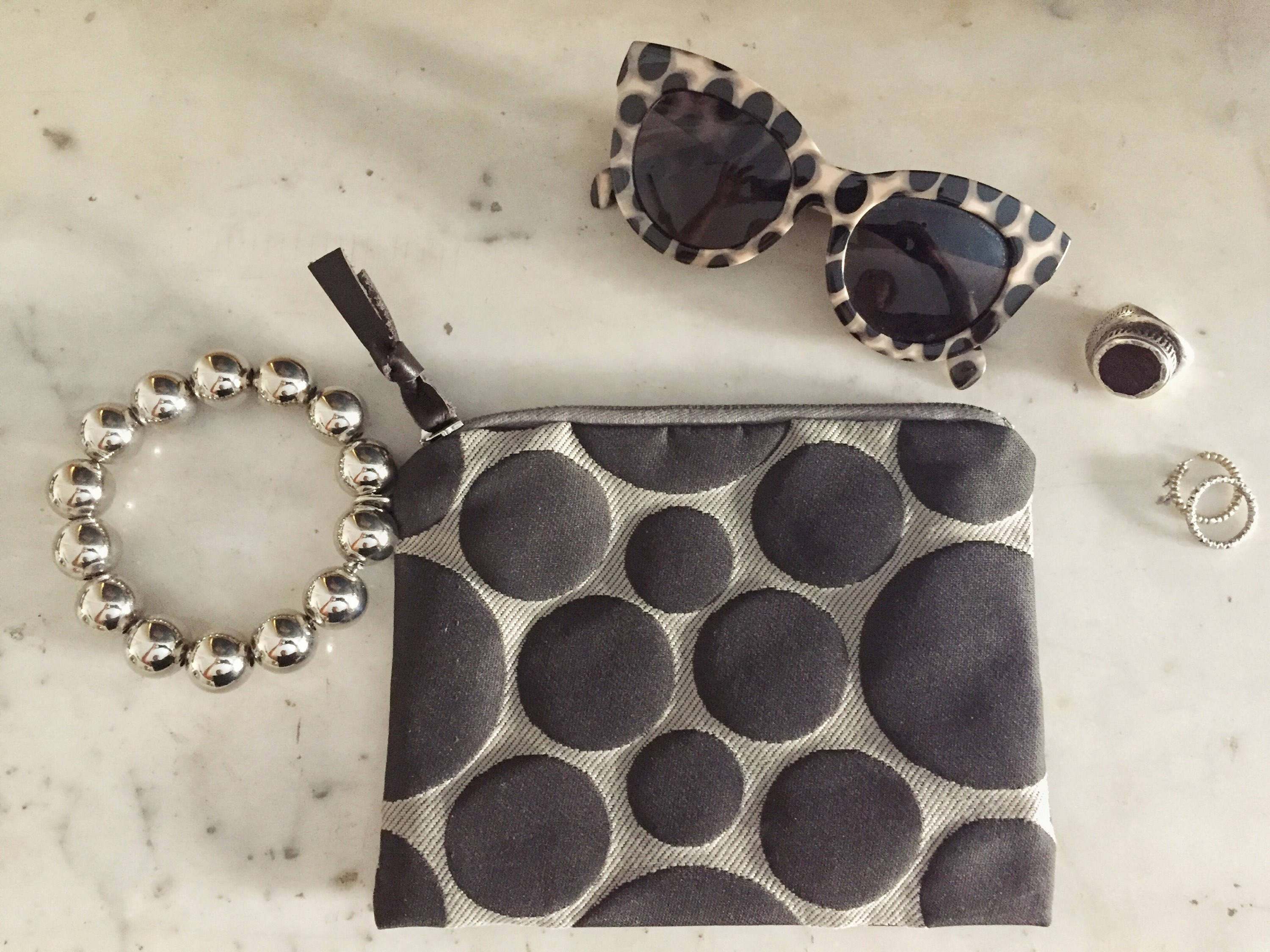 purse with bracelet handle