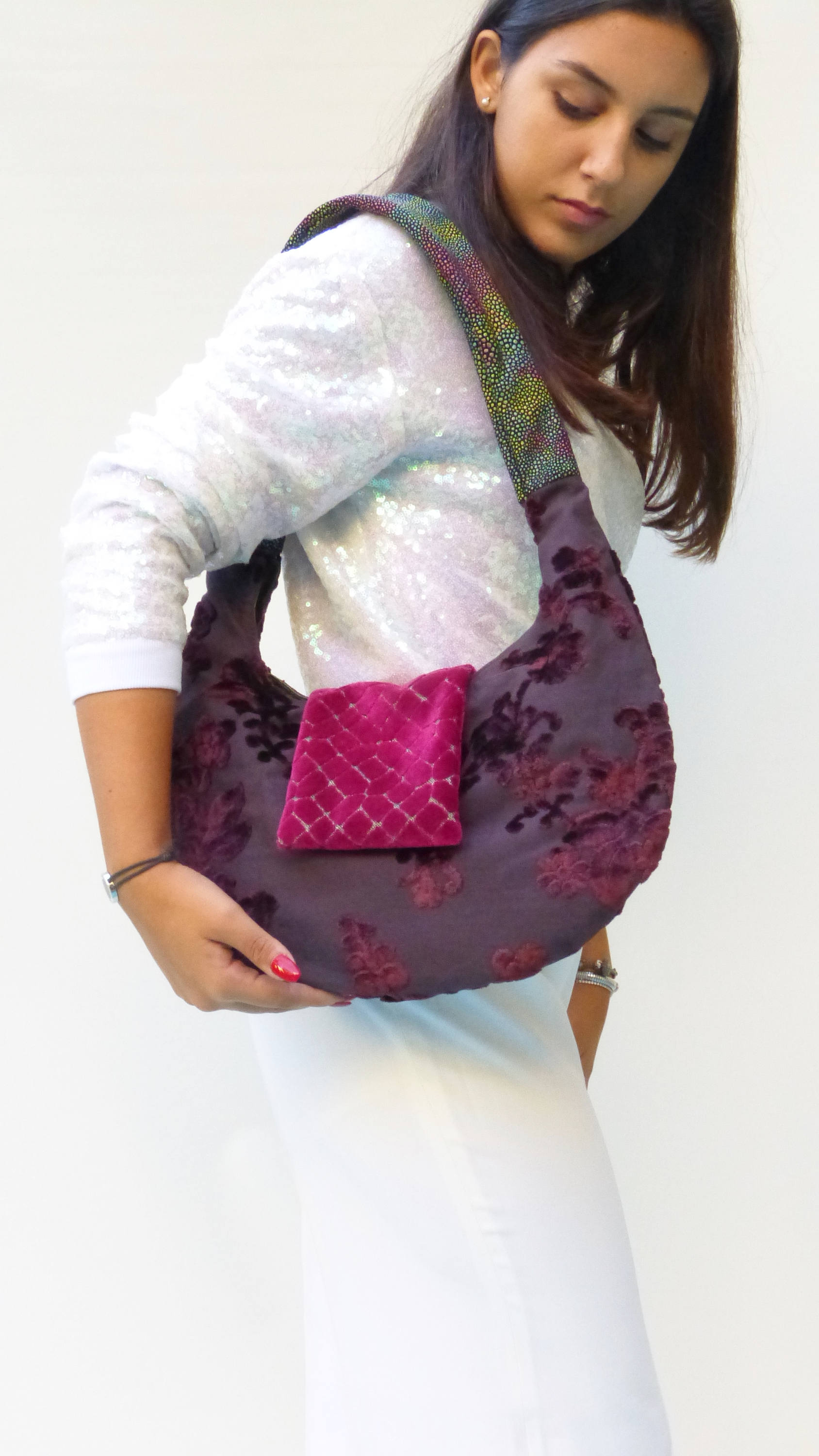 medium size purses