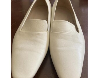 Theory クリームカラー シドラン レザー ローファー アイボリー サイズ39 (サイズ9)