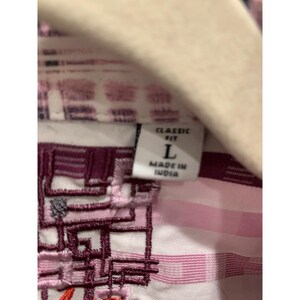 Robert Graham Pink Striped Button Up Shirt Mens Large 100% Cotton Embroidered image 4