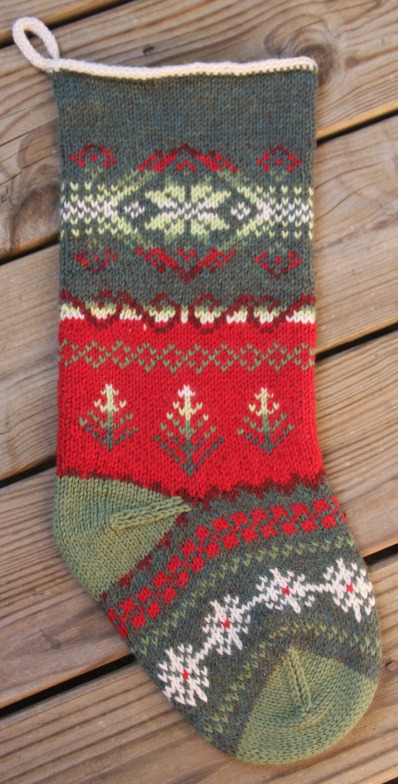 Tannenbaum Christmas Stocking Knit Pattern PDF image 1