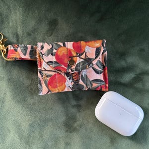 Keychain Wallet or AirPod Pro Case