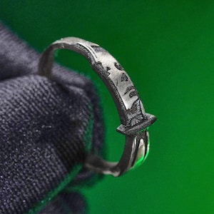 Fanmade Mic.ha.el My.ers V1 Horror Slasher Ring, Handmade 950 Silver Rings, Horror Films Inspired– Halloween Jewelry for Fans & Collectors