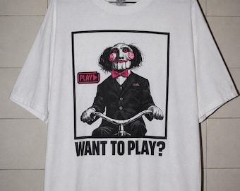 Billy Puppet Saw Film Horror Roze "WIL JE SPELEN?" T-shirt voor filmliefhebbers