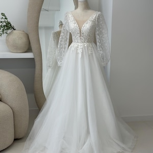Sell-Out! Long Puffy Sleeve Wedding Dress|Floral Wedding Dress|Fairy Wedding Dress|Boho Wedding Dress|Romantic Wedding Dress