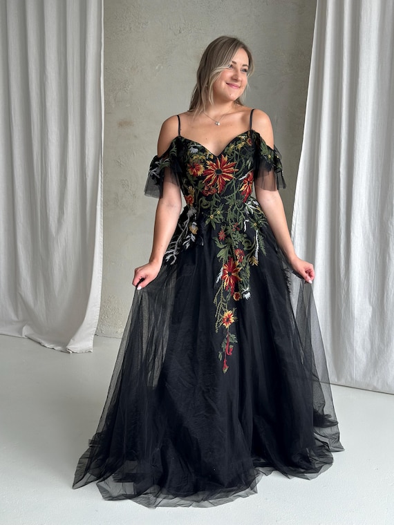 Black Floral Embroidered Evening Dress, off Shoulder Prom Gown, Elegant Tulle Wedding Guest Dress - Etsy Israel Black Floral Embroidered Evening Dress, off Shoulder Prom Gown, Elegant Tulle Wedding Guest Dress - Etsy Israel