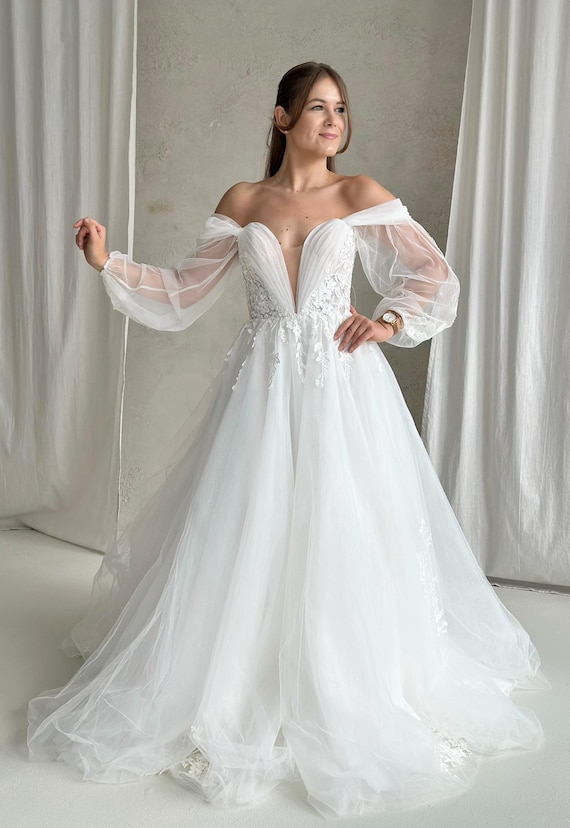 Fairy Wedding Dress|whimsical Wedding Dress| Ball Gown Puffy Sleeve Wedding Dress|off Shoulder Wedding Dress|shiny Wedding Dress - Etsy Israel Fairy Wedding Dress|whimsical Wedding Dress| Ball Gown Puffy Sleeve Wedding Dress|off Shoulder Wedding Dress|shiny Wedding Dress - Etsy Israel