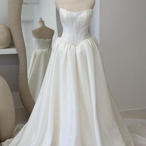 Strapless Wedding Dress|Satin Wedding Dress|Ball Gown| Basque Waist Wedding Dress|Drop Waist Wedding Dress|Minimalist Wedding Dress