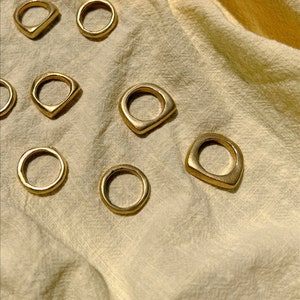INFINITY Ring Brass image 3