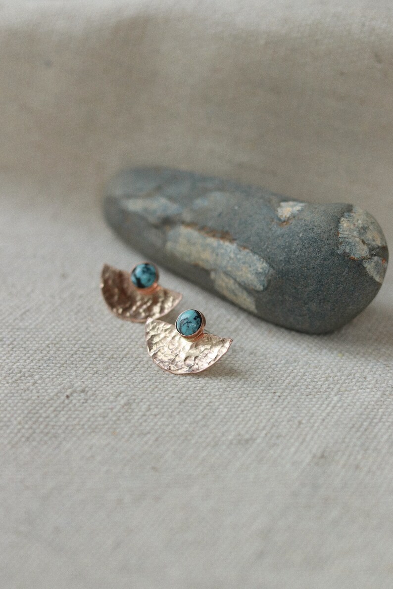 APHRODITE Studs image 3