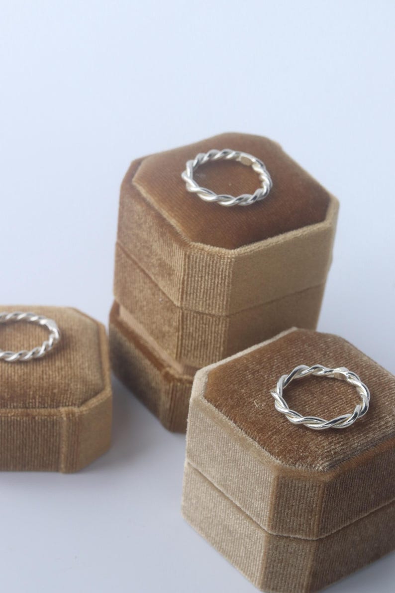 LA CUERDA Ring – Handgefertigter Ring, Sterlingsilber-Schmuck, Wachsausschmelzverfahren, Organischer Schmuck Bild 3