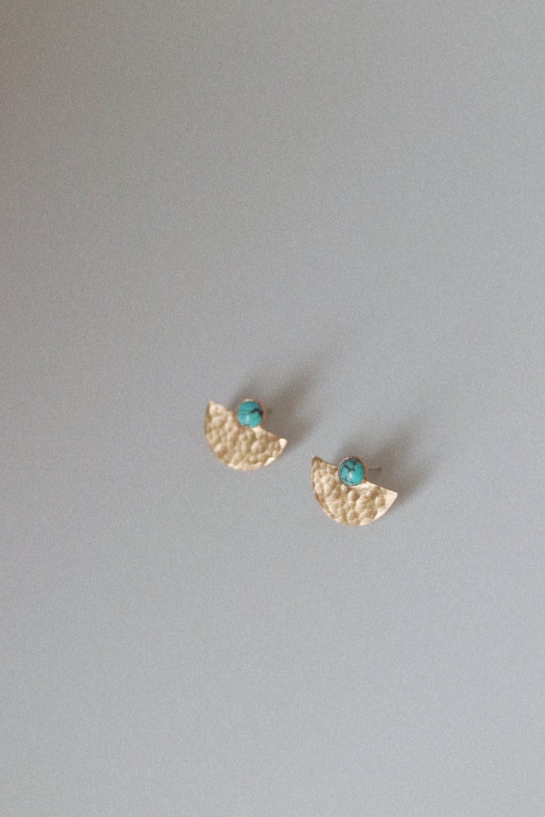 APHRODITE Studs image 1