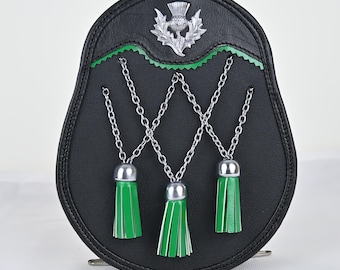 Sporran scozzese in pelle per kilt – Montatura a cardo con catena in argento e motivo a croce