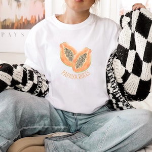 Papaya Rules T-Shirt - Cute F1 Fan Merch, McLaren Unisex Tee, OP81 - LN4 McLaren F1 Gift, Oscar & Lando T-shirt Classic Fit.