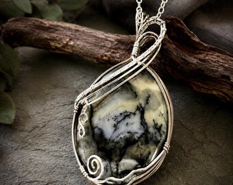 Halloween Spiderweb on Back Wire Wrapped Pendant Necklce