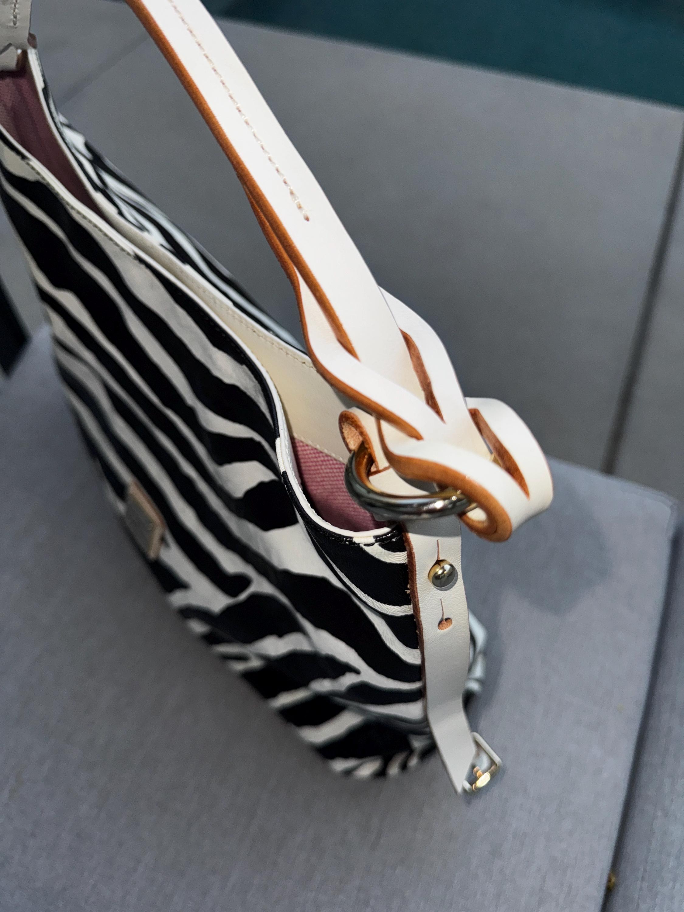 y2k 2000s Dooney & Bourke Juliette Zebra Vachette shoulder bag / Handbag Dooney & Bourke Zebra Bags & Handbags for Women for sale | eBay main image 3
