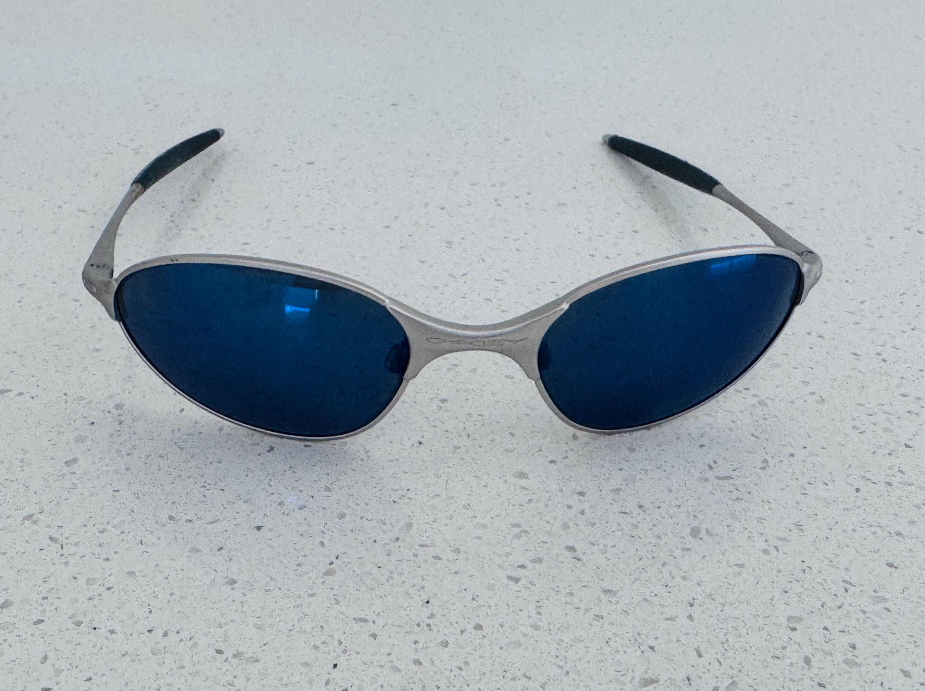 Vintage Oakley a Wire - Etsy