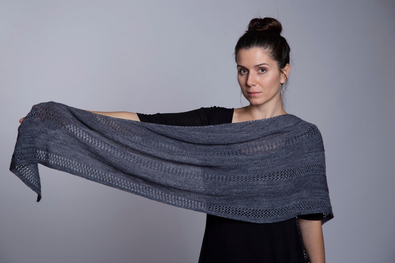 Iriana Shawl Knitting Pattern image 1