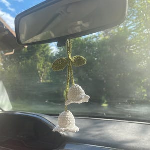 Hook mirror suspension