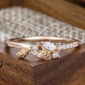Minimalist leaf Rose Gold Wedding Band Unique Women Matching Band Solid 14K Gold Twig Ring Anniversary Ring Gift For Her Branch Daily Ring