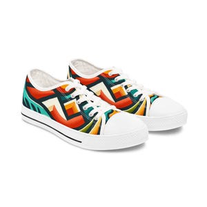Vibrant Print Low Top Sneakers: Women&#39;s Colorful Casual Shoes