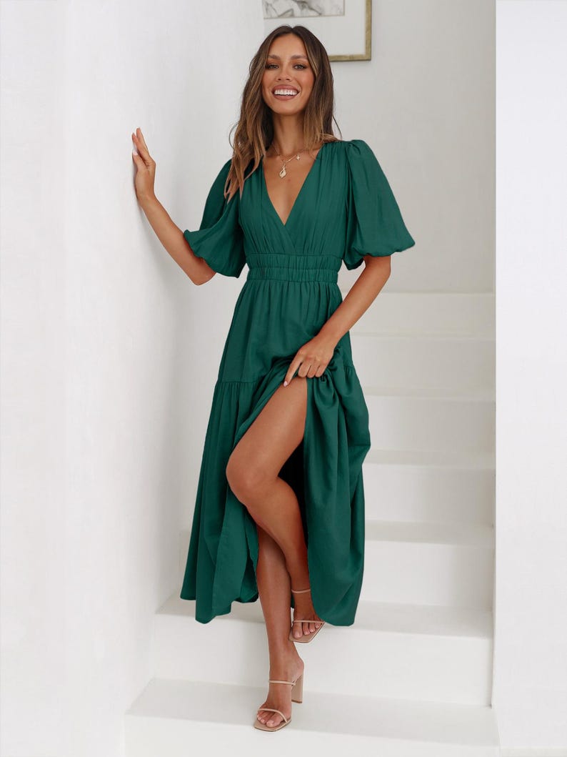 Puff Ärmel Tiered Midi Kleid Frauen | Cottagecore V-Ausschnitt fließendes Partykleid | Romantisches Sommerkleid Bild 4