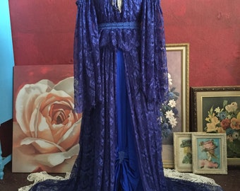 4610678 Blue Tiered Lace Dress