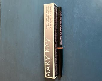 Mary Kay Lip Liner – Neutral – New in Box