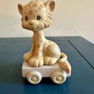 Precious Moments Birthday Train Age 7 “Wishing You GRRR-EATNESS” Leopard Figurine 1987 Enesco with Box and Inserts