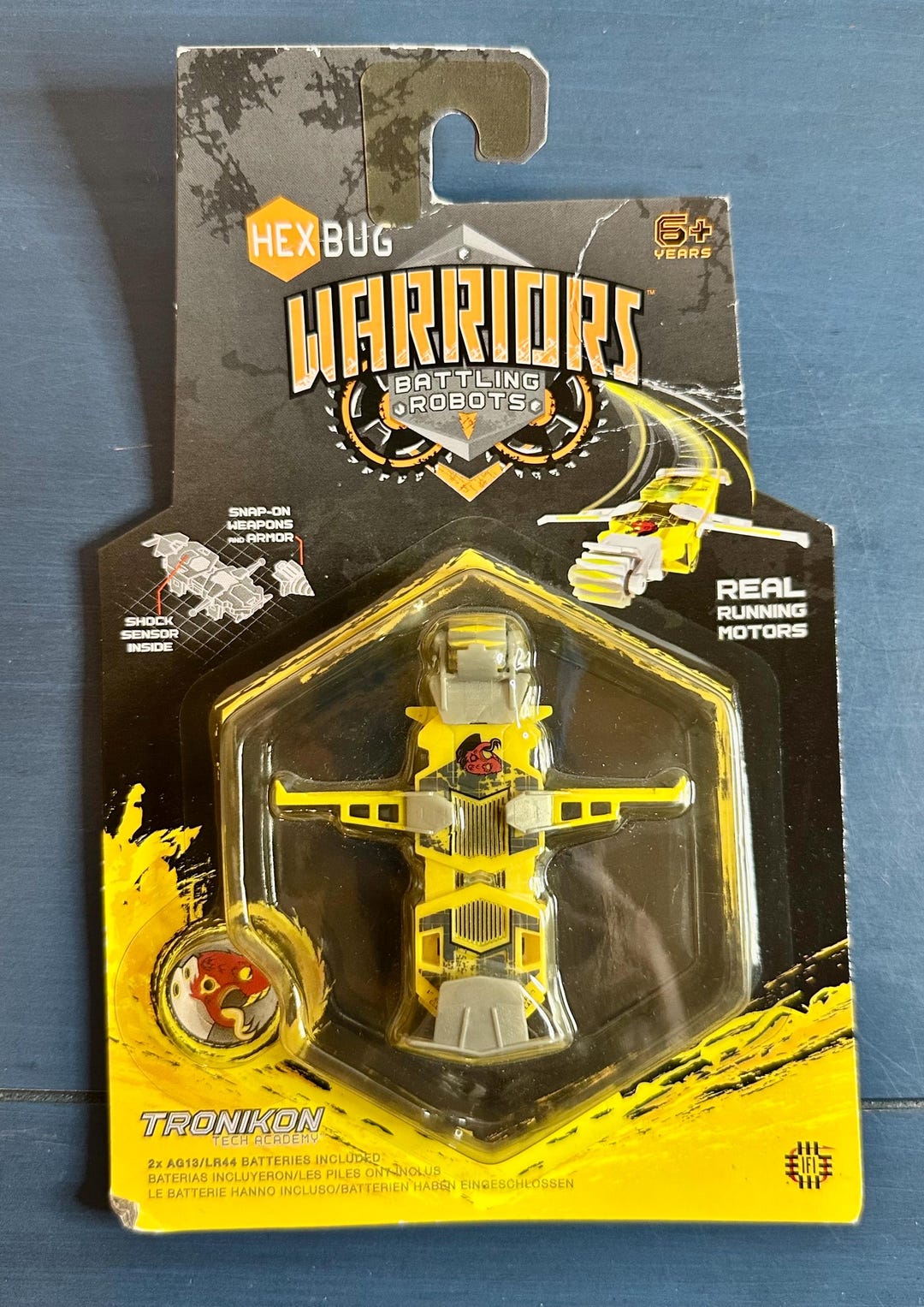 HEXBUG Warriors Tronikon Battling Robot – Tech Academy Series 1 Yellow ...