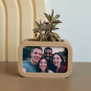 Personalized Planter with Engraved Photo – Cream 3D Printed Planter – Flower Pot – Custom Succulent Pot or Birth Month Gift,Custom Dad Gift